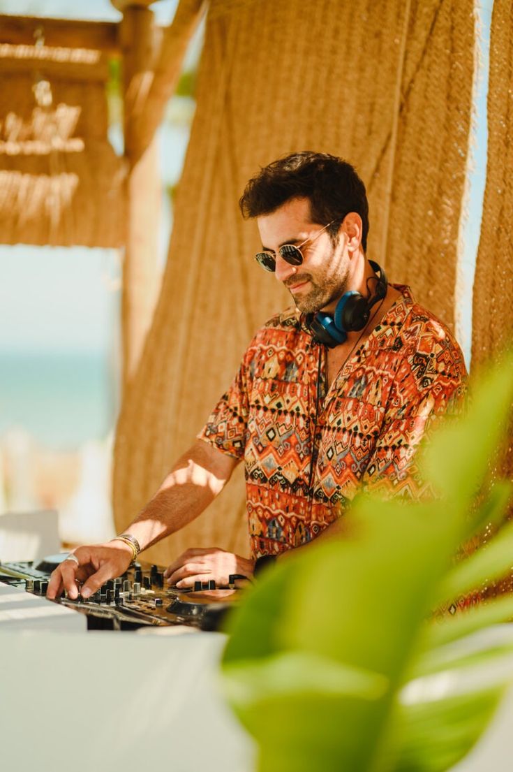 Guests at NOVA Beach Bar